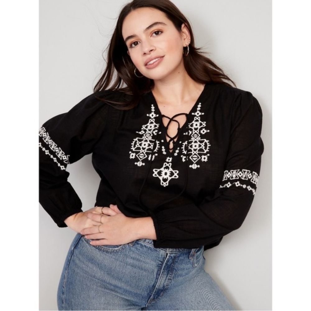 Old Navy Black Embroidered Boho Blouse Size: L - Picture 3 of 9